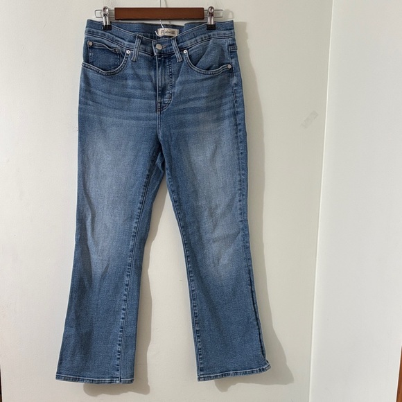 Madewell Denim - Madewell High Rise Kick Out Light Wash Jeans Size 29